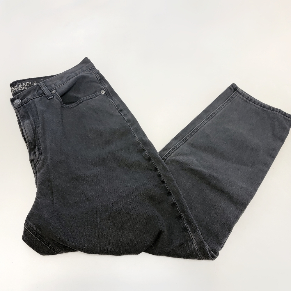 American Eagle Black Mom Jeans